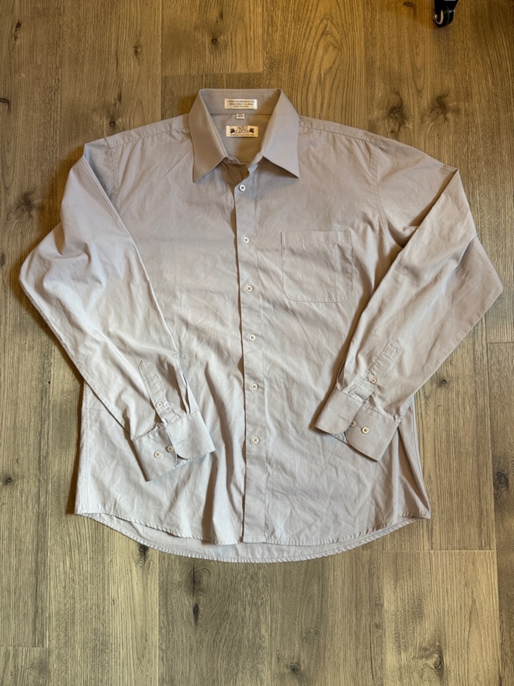 Men's Classic Button-Down Dress Shirt in Light gray